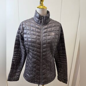The North Face Women's Grey Puffer Jacket